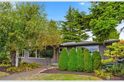 418 2nd Avenue N, Edmonds, WA 98020 - Photo 2