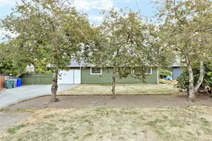 5902 Broadway, Everett, WA 98203 - Photo 4