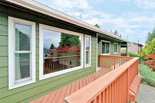 5902 Broadway, Everett, WA 98203 - Photo 2