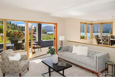 3011 197th Avenue SE, Sammamish, WA 98075 - Photo 4
