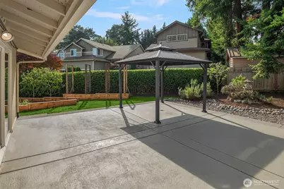 1825 Camas Avenue NE, Renton, WA 98056 - Photo 22