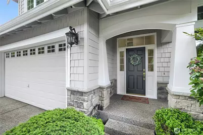 916 275th Place SE, Sammamish, WA 98075 - Photo 2