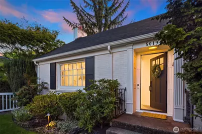 5019 36th Avenue NE, Seattle, WA 98105 - Photo 2