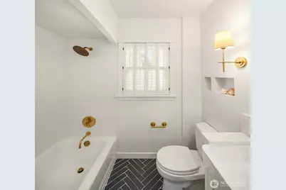 5019 36th Avenue NE, Seattle, WA 98105 - Photo 20