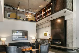 2720 3rd Ave, Seattle, WA 98121 - Photo 32