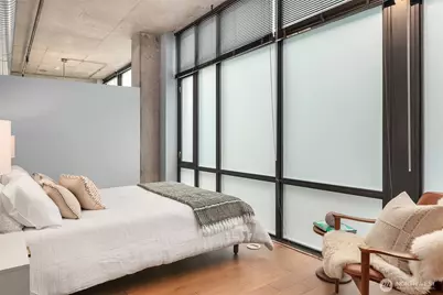 2720 3rd Avenue #405, Seattle, WA 98121 - Photo 18