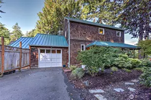 1925 Walnut St, Port Townsend, WA 98368 - Photo 10