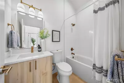 14338 Bagley Avenue N #B, Seattle, WA 98133 - Photo 28