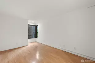 1605 5th Ave N, Seattle, WA 98109 - Photo 14