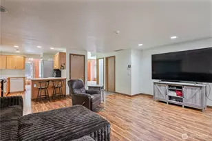 809 Melton Rd, Castle Rock, WA 98611 - Photo 12