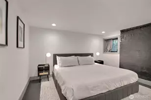 4006 Corliss Ave N, Seattle, WA 98103 - Photo 24