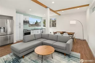 809 NE 48th St, Seattle, WA 98105 - Photo 2