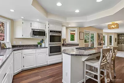 23200 SE 253rd Place, Maple Valley, WA 98038 - Photo 4