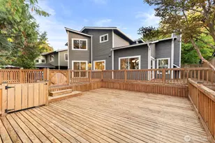 11706 NE 107th Pl, Kirkland, WA 98033 - Photo 32