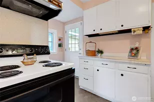 228 Rogers St NW, Olympia, WA 98502 - Photo 12