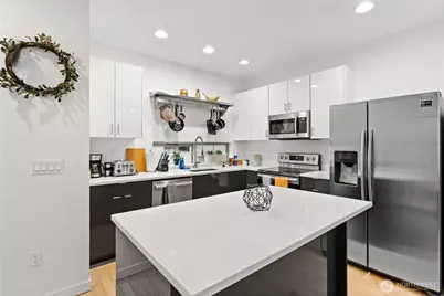 8712 42nd Avenue S, Seattle, WA 98118 - Photo 12