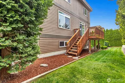 10220 NE 64th Street, Kirkland, WA 98033 - Photo 36