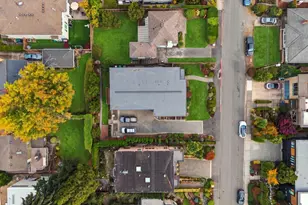 10220 NE 64th St, Kirkland, WA 98033 - Photo 38