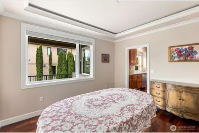 10220 NE 64th Street, Kirkland, WA 98033 - Photo 8