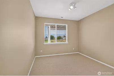 2350 10th Street NE, East Wenatchee, WA 98802 - Photo 32