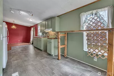 9207 221st Street E #33, Graham, WA 98338 - Photo 16