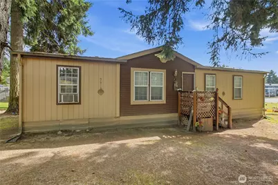 9207 221st Street E #33, Graham, WA 98338 - Photo 4