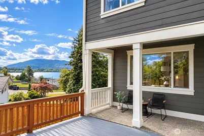 3894 201st Court SE, Sammamish, WA 98075 - Photo 36