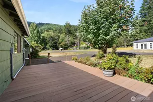 1212 Riddell St, Raymond, WA 98577 - Photo 30