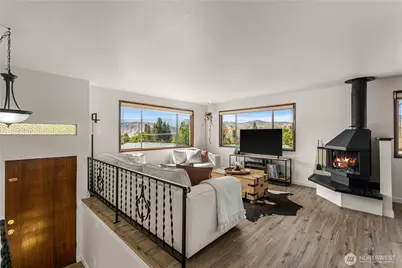1711 7th Street NE, East Wenatchee, WA 98802 - Photo 4