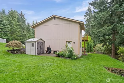 8104 189th Street Ct E, Puyallup, WA 98375 - Photo 4