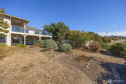 1702 Tartan Place, Anacortes, WA 98221 - Photo 36