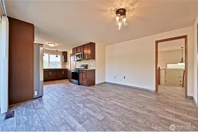 6921 12th Street E, Tacoma, WA 98424 - Photo 10
