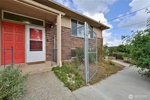 6921 12th St E, Tacoma, WA 98424 - Photo 4