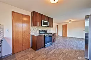 6921 12th St E, Tacoma, WA 98424 - Photo 14