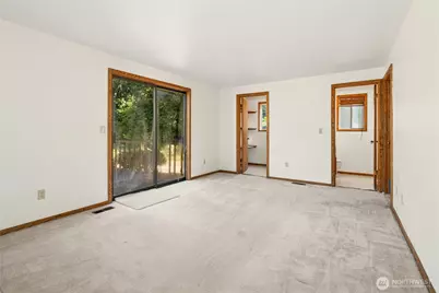 18515 NE 143rd Place, Woodinville, WA 98072 - Photo 12