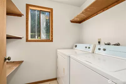 18515 NE 143rd Place, Woodinville, WA 98072 - Photo 14