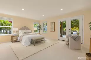 8289 New Holland Ct NE, Bainbridge Island, WA 98110 - Photo 10