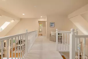 8289 New Holland Ct NE, Bainbridge Island, WA 98110 - Photo 14