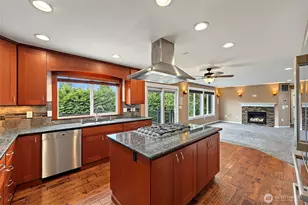 11407 135th St E, Puyallup, WA 98374 - Photo 10