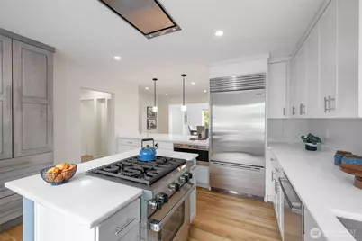 1908 29th Avenue W, Seattle, WA 98199 - Photo 10