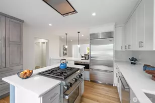 1908 29th Ave W, Seattle, WA 98199 - Photo 10