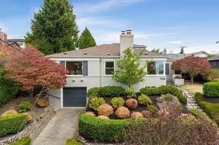 1908 29th Ave W, Seattle, WA 98199 - Photo 18