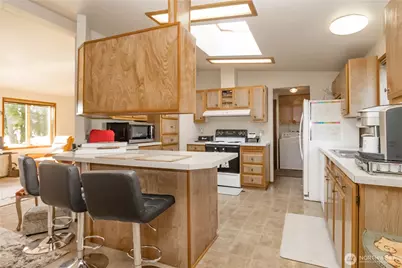 30961 E Lake Morton Drive SE, Kent, WA 98042 - Photo 26