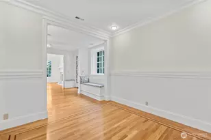 1435 Newport Way, Seattle, WA 98112 - Photo 8