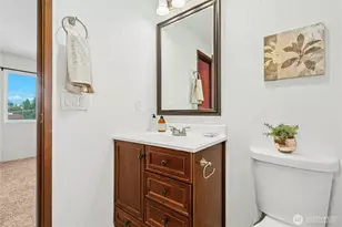 9255 Greenwood Ave N, Seattle, WA 98103 - Photo 28