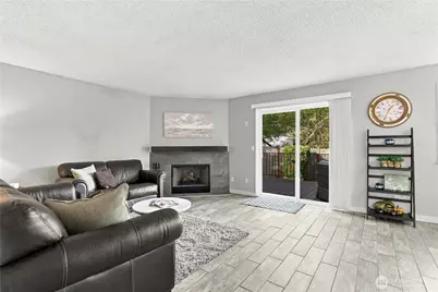 7340 NE 142nd Place #Unit A, Kirkland, WA 98034 - Photo 2