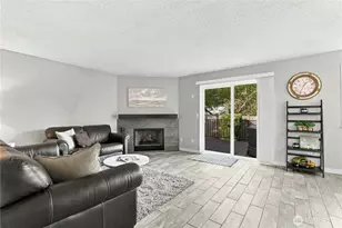 7340 NE 142nd Pl, Kirkland, WA 98034 - Photo 2
