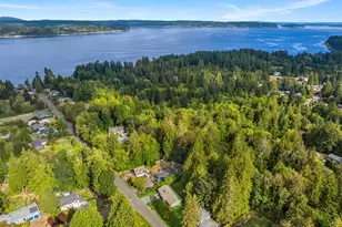 26452 Edgewater Blvd NW, Poulsbo, WA 98370 - Photo 30