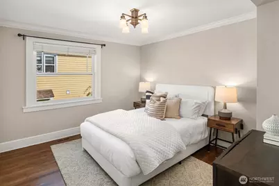 719 Belmont Place E, Seattle, WA 98102 - Photo 18