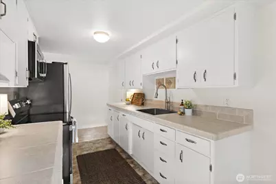 220 Alder Street #1, Edmonds, WA 98020 - Photo 12